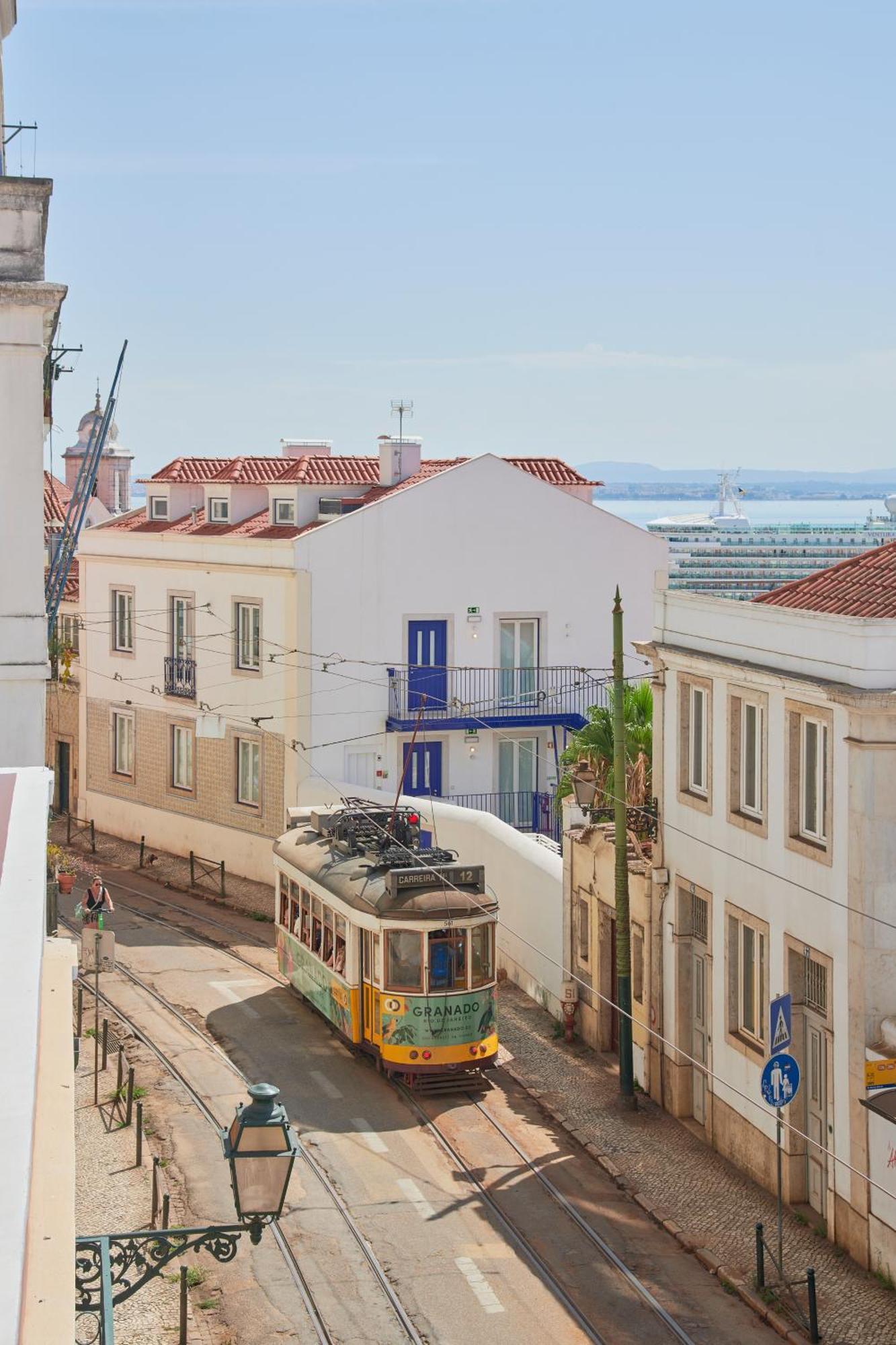 Alfama Village Lisboa Exteriör bild